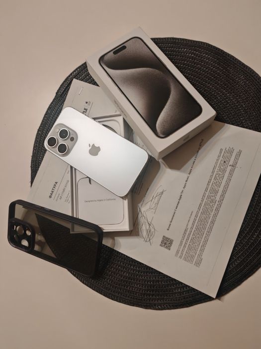 Iphone 15 pro 256 GB White като НОВ