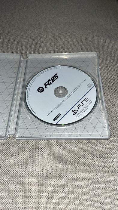 EA FC25 PS5 - Real Madrid Edition Club