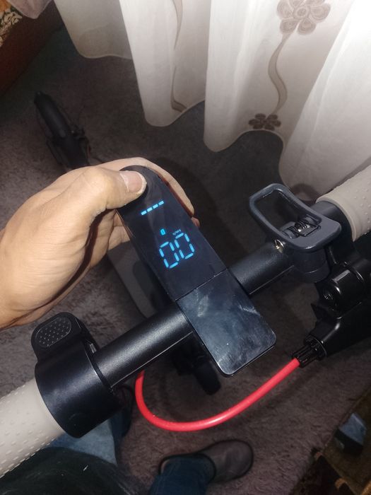 Trotinetă electrică