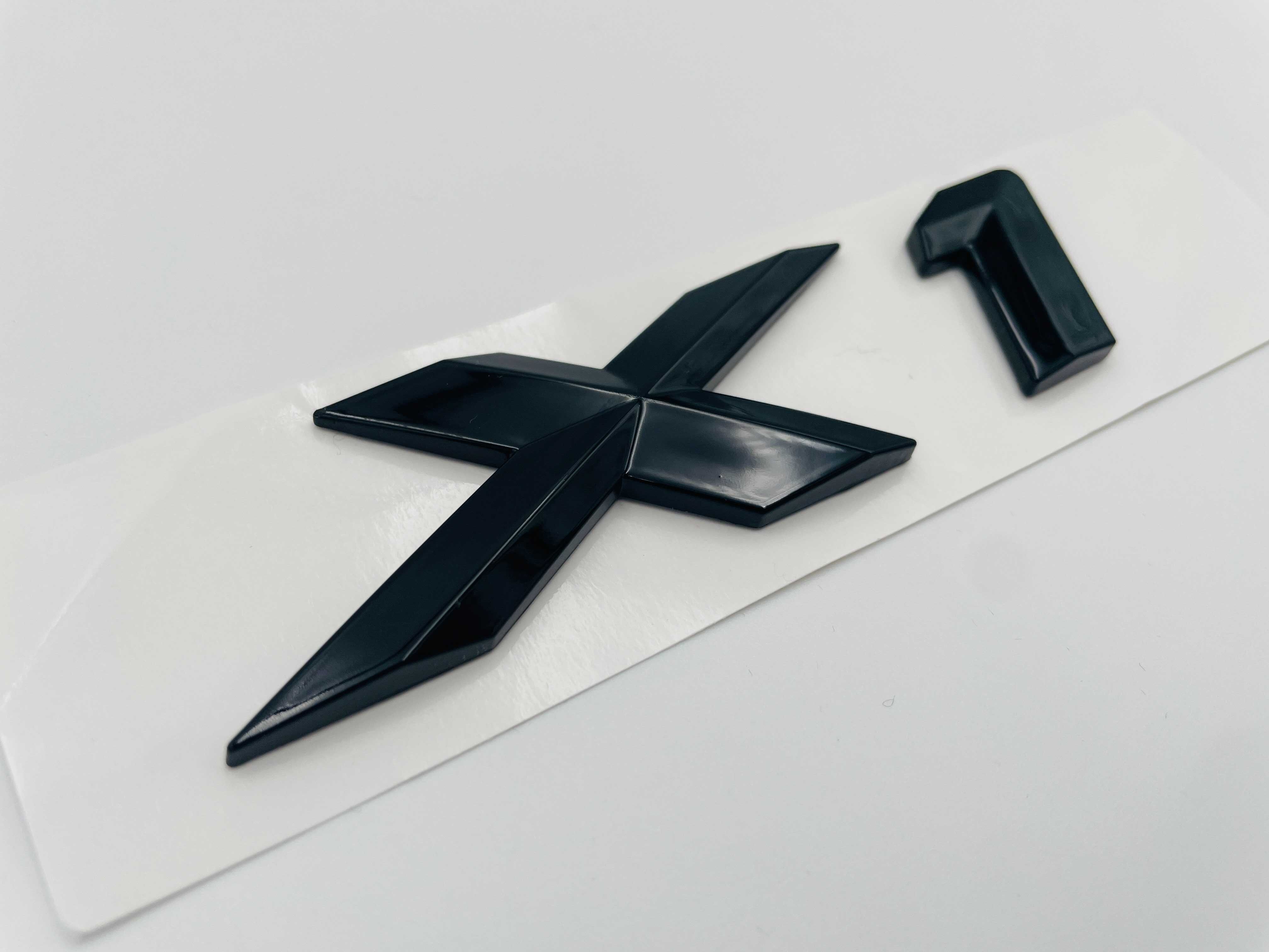 Set embleme compatibile BMW X1 x-drive 20i negru