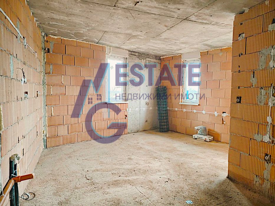 Двустаен апартамент в село Равда