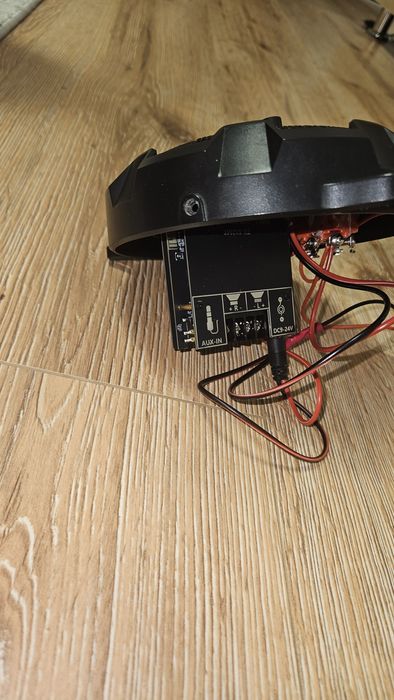 Vand Boxa portabila partial montata DIY!!