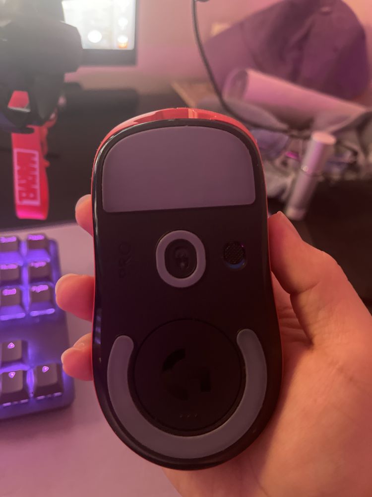 Продам игровую мышь Logitech g pro x superlight