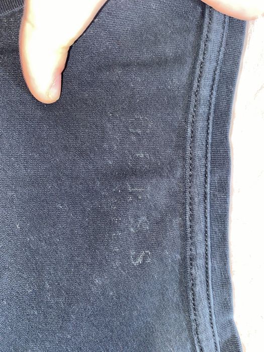 Tricou GUESS ORIGINAL purtat