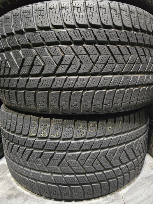 285 30 21 anvelope iarna pirelli