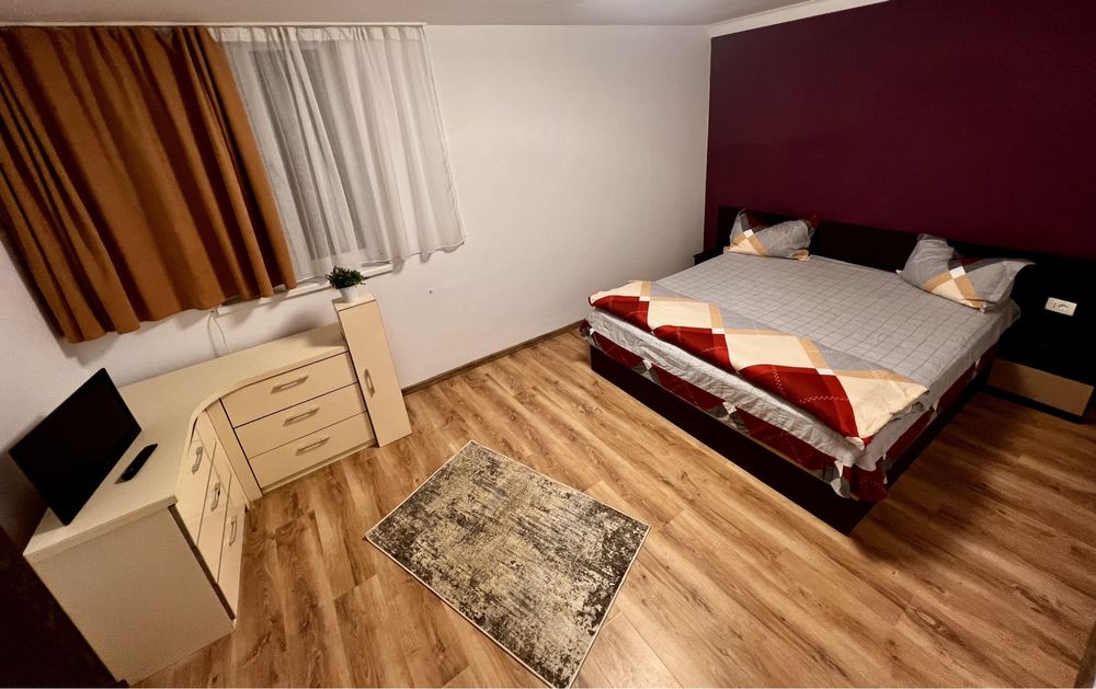 Casuta Apartament / Utilitati Incluse / Piscina / Gratar / Parcare