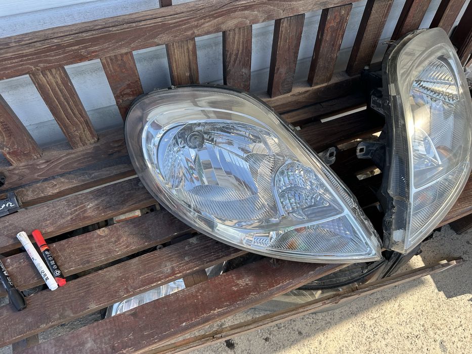 Фар/Фарове за Нисан Примастар,Рено Трафик,Опел Виваро!