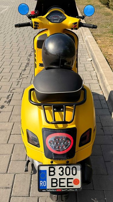 Vespa 300 GTS Super Sport 2018