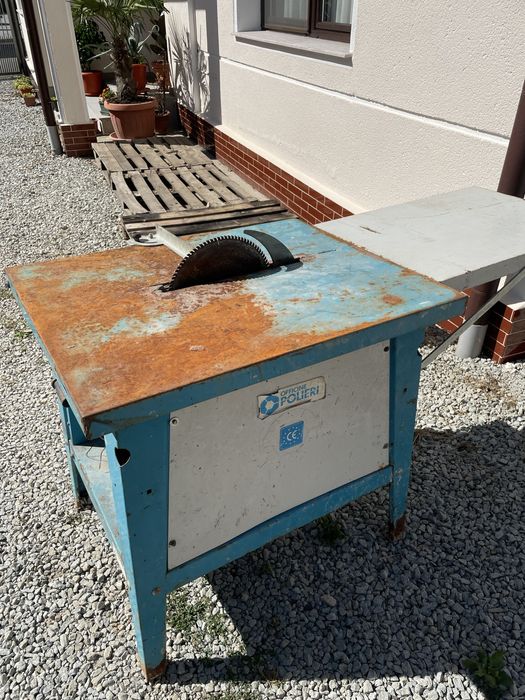 Vând circulă (nu a fost folosita foarte mult)