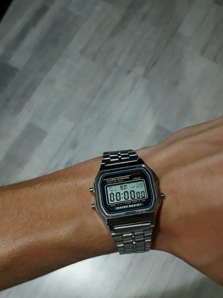 Часы Кварцевые CASIO