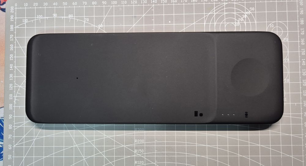 Продам оригинальную беспроводную зарядку Samsung EP-P6300