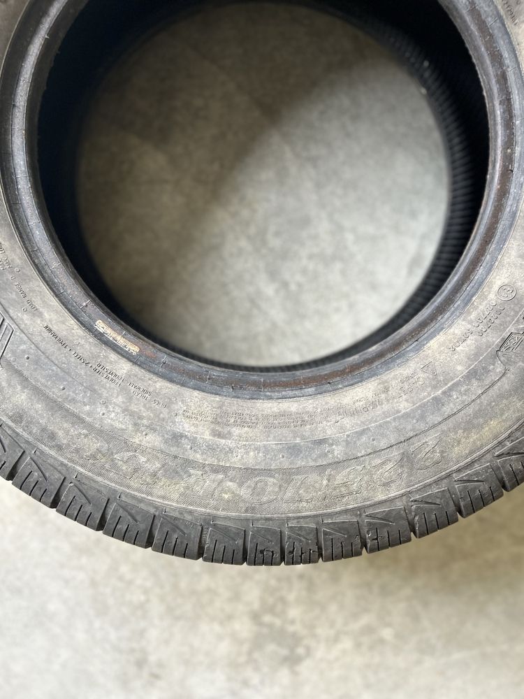 Продавам гуми Trans Tech r15 c 225/70
