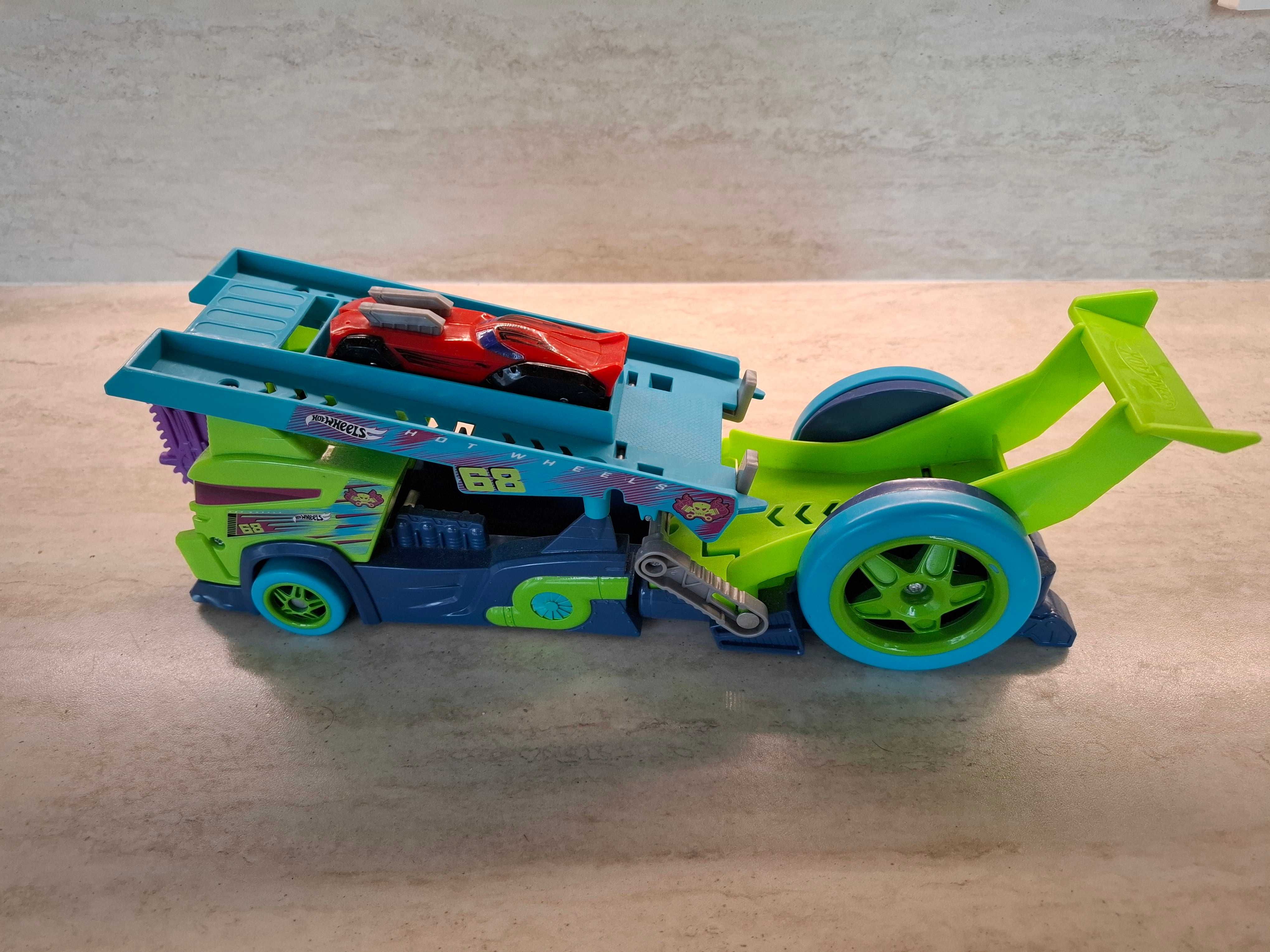 Hot Wheels Split Seeders Камион изстрелвачка