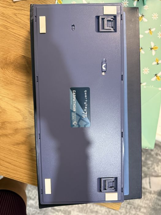 Mouse Tastatura si Mousepad QWERTYKEY Carpathian