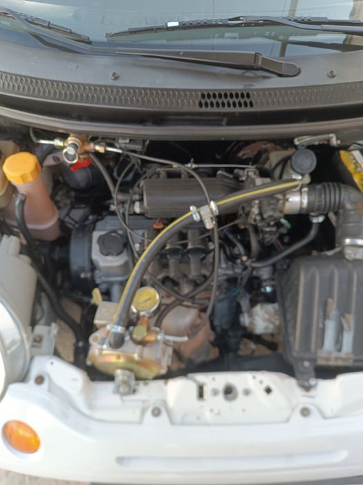 Матиз сотилади холати яхши минишга тайёр метан газ.