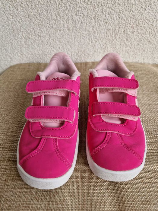 Детски розови маратонки Adidas 27 номер