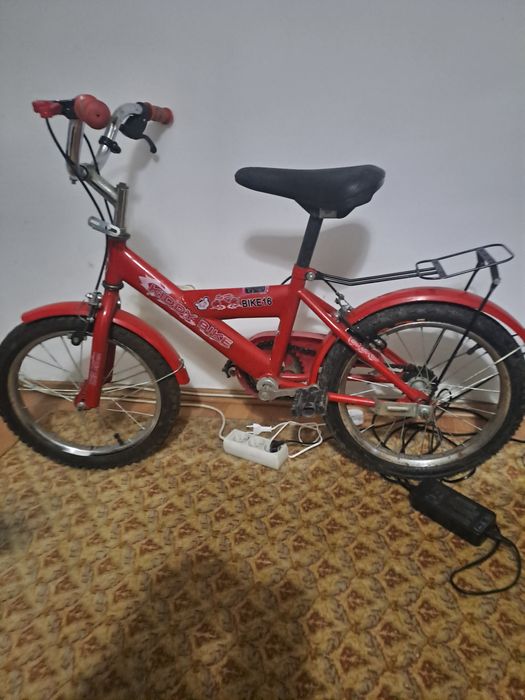 Bicicleta pentru copii