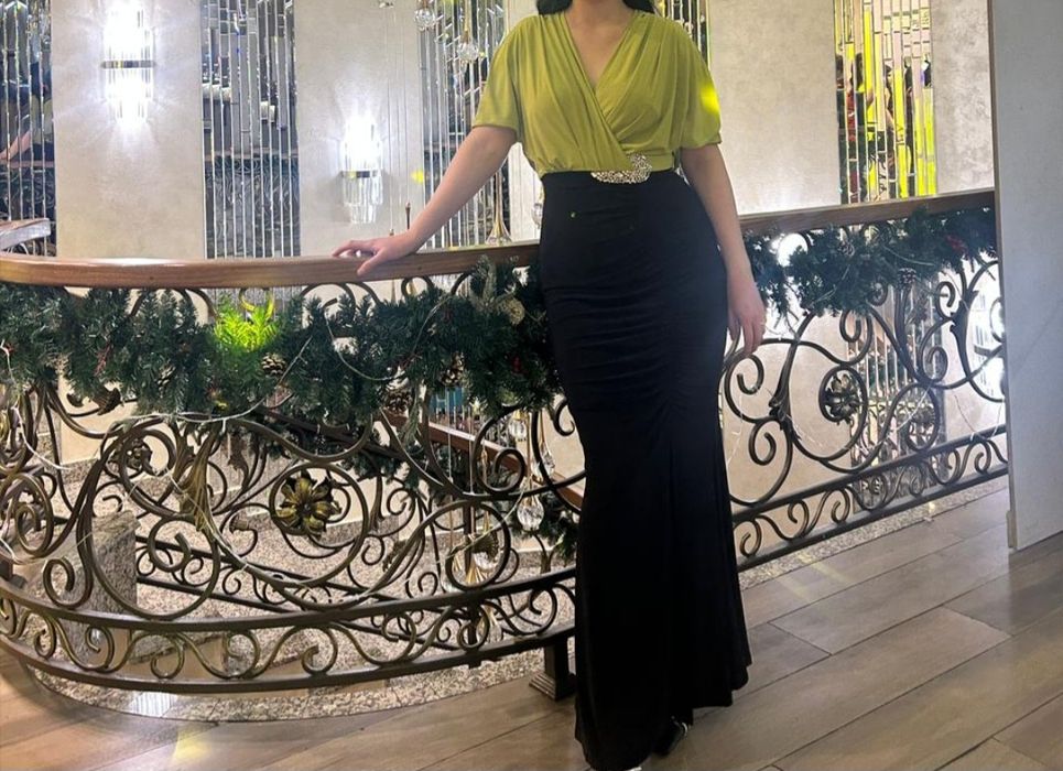 Продам вечернее турецкое платье: Одевала 1 раз. Торг уместен. 20.000тг