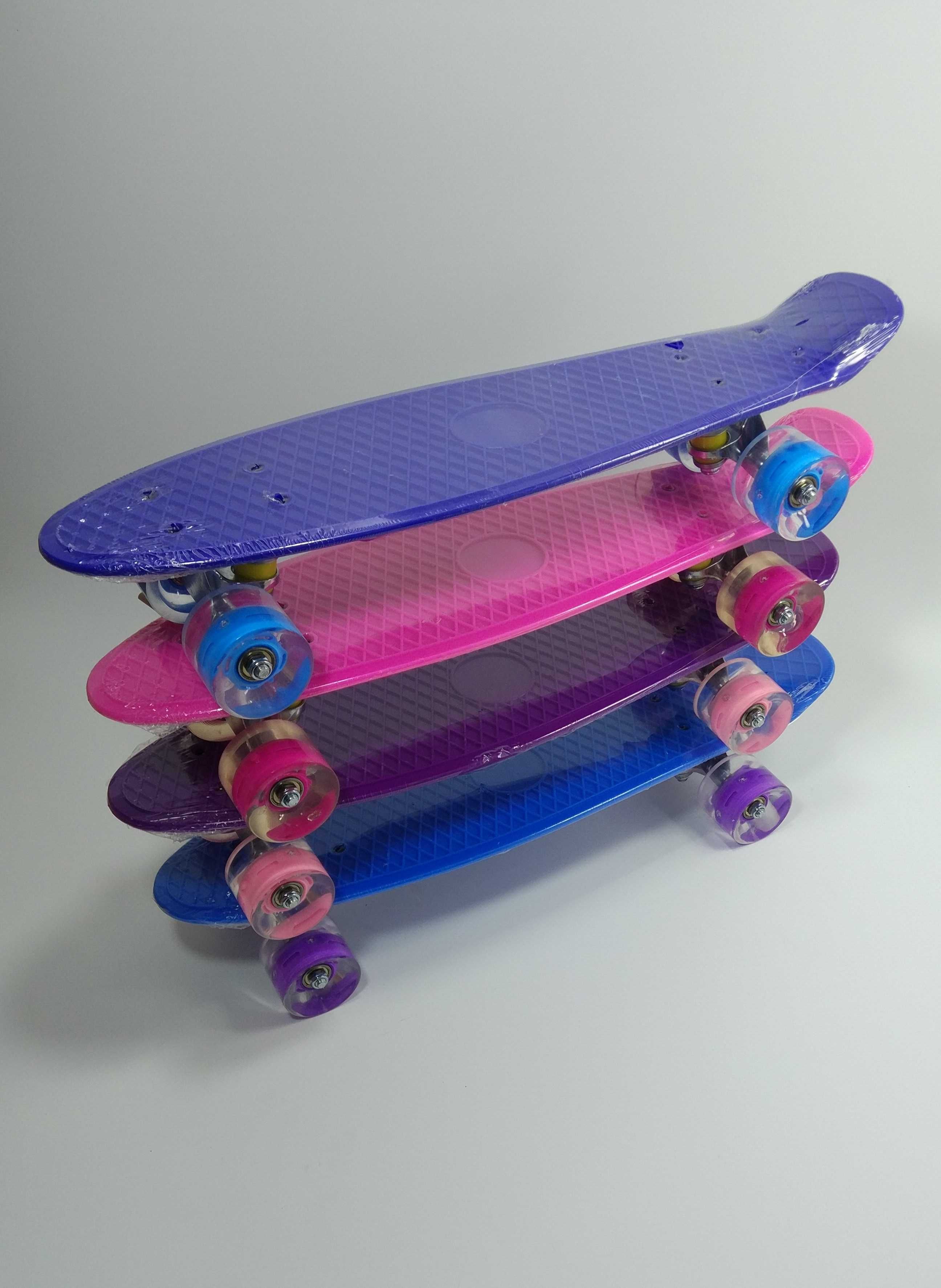 Розови цикламени светещи пениборди скейтборд penny board / пениборд