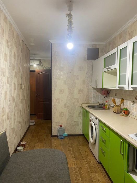 Продам 1 ком квартиру в 4 мкр