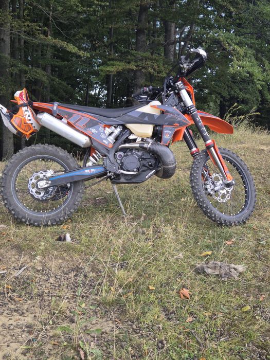 Vând KTM 300 ful protecti 160 ore
