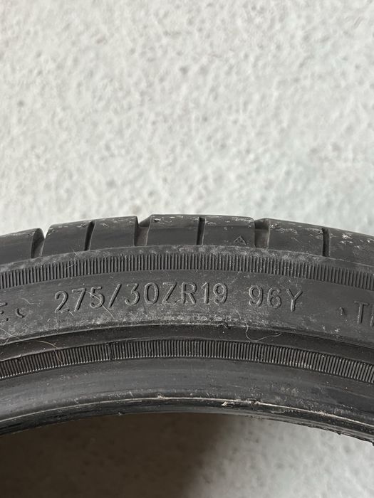 Летни гуми 275/30/19