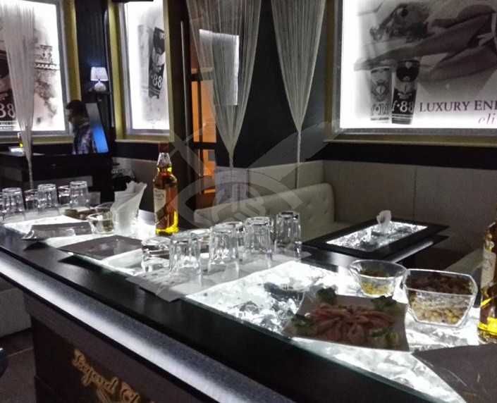 Заведение под наем в Центъра 1868741