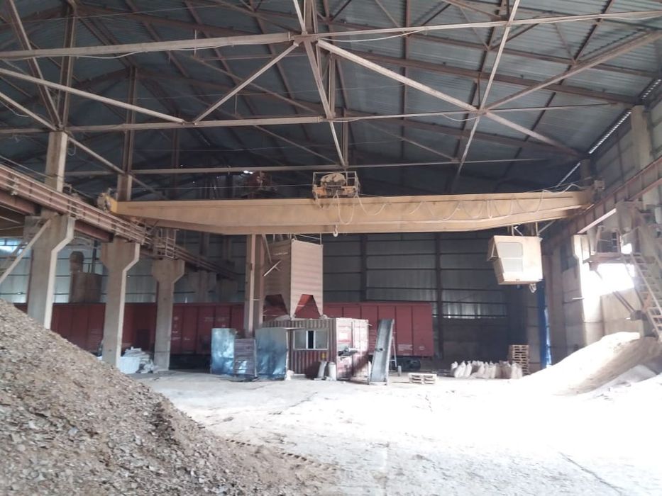 Кран мостовой 12,5 тонник в  рабочем состоянии .