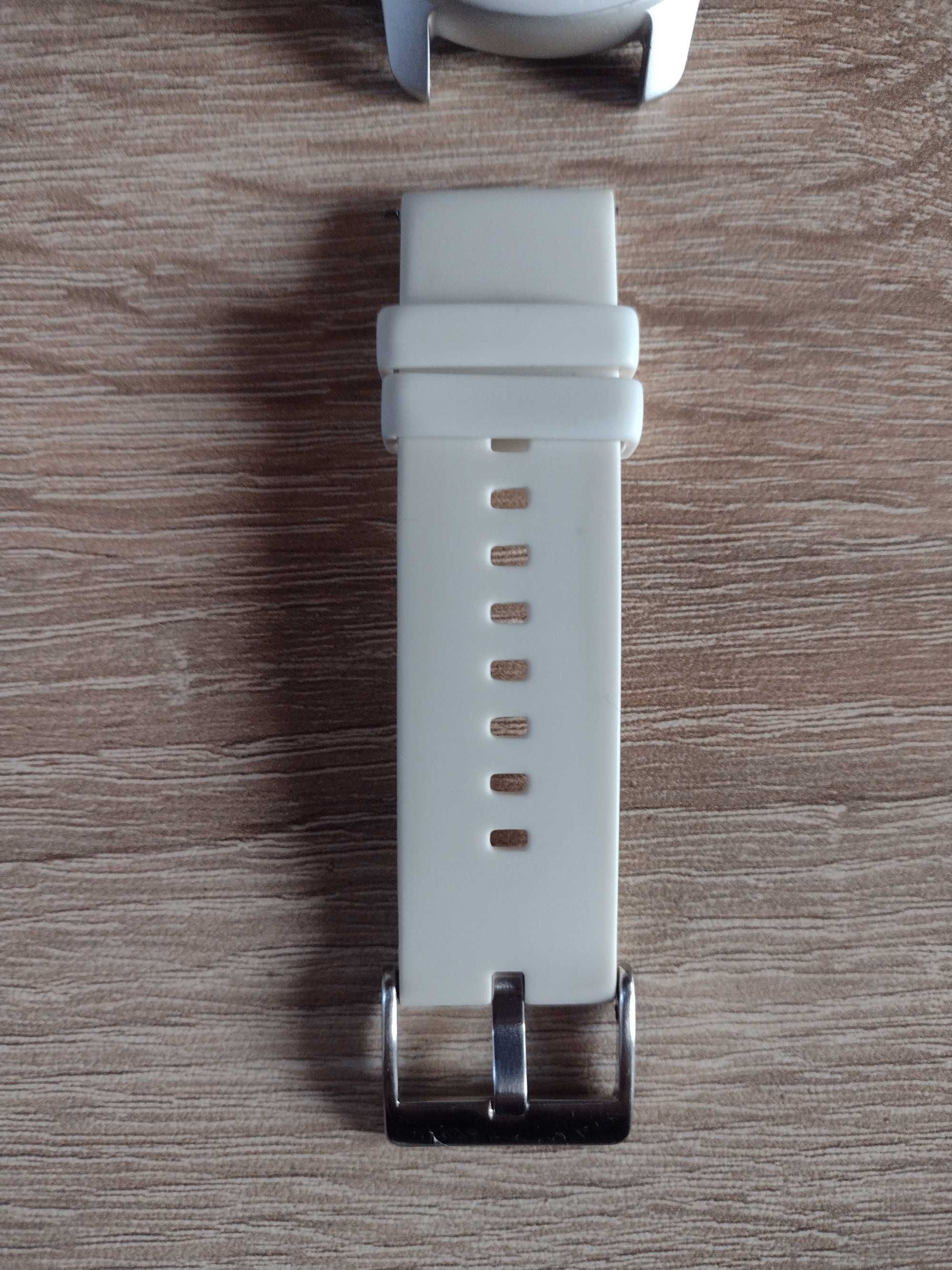 Смарт часовник Xiaomi Amazfit GTR А1910