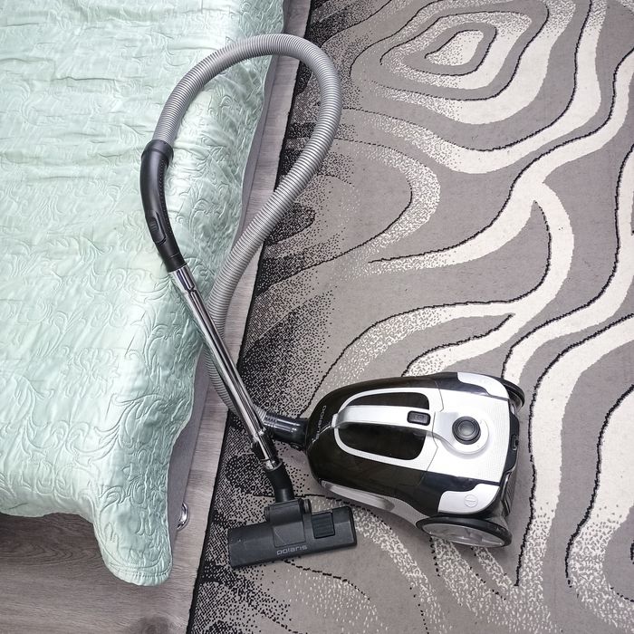 Продам пылесос Polaris