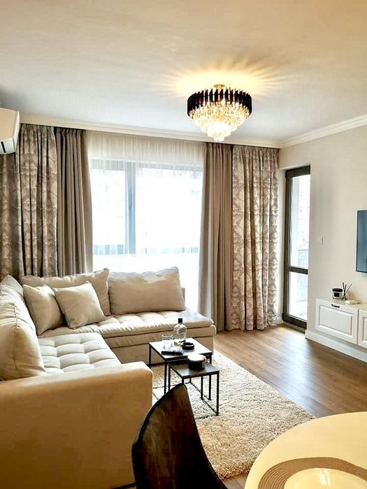 Дава се под наем Двустаен апартамент в Пловдив, Център - 70 кв.м за 613 € - Снимка #2