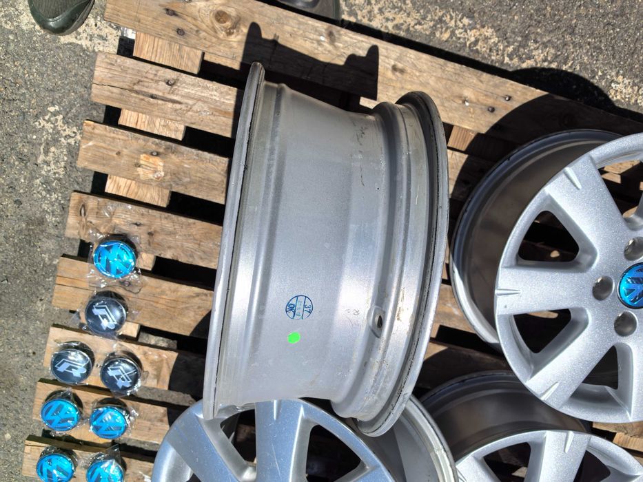 15 цола 5 х 112 мм Фолксваген - Оригинал - 6,5 Инча / ЕТ 50