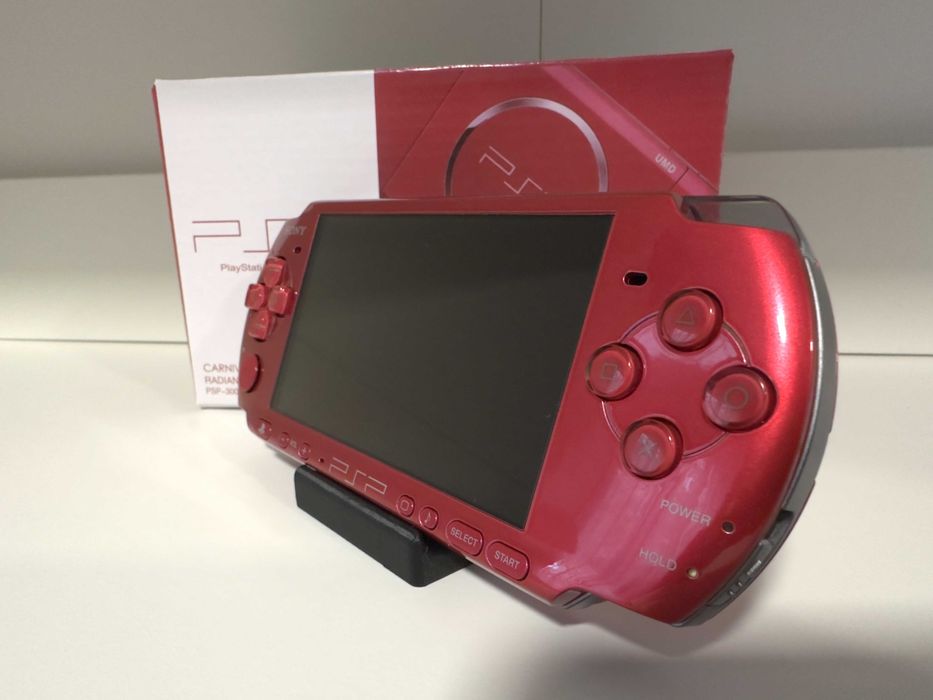 Sony PSP 3000 Radiant Red Modata (cutie si accesorii)