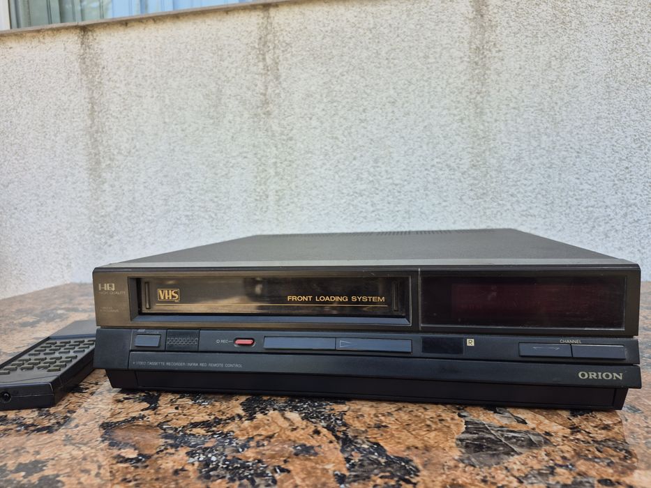 Vand video marca Orion model VH 930ARC , made in GERMANY 

- HQ

- AC/