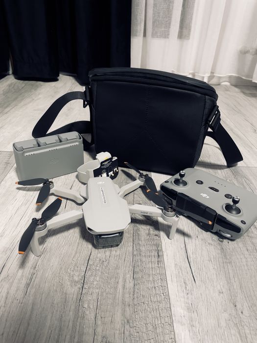 Vand drona DJI mini 4K fly more combo