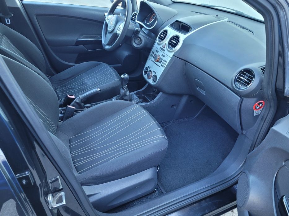 Opel Corsa D 1.2 benzina Vanzari in rate.Avans zero
