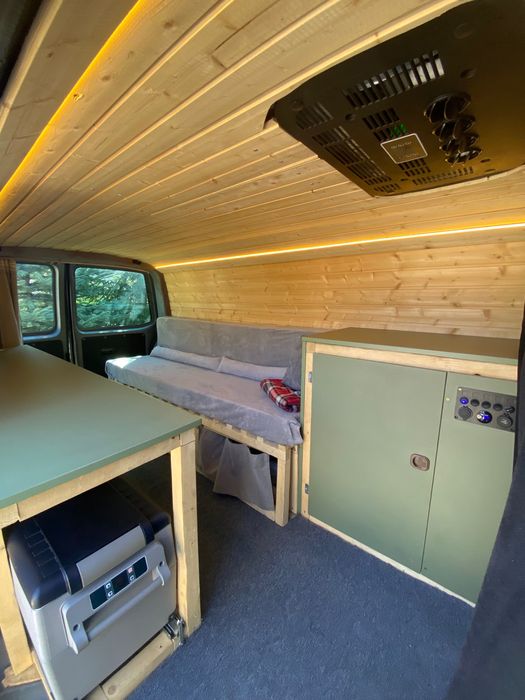 VW Transporter T5 Autorulota / Camper