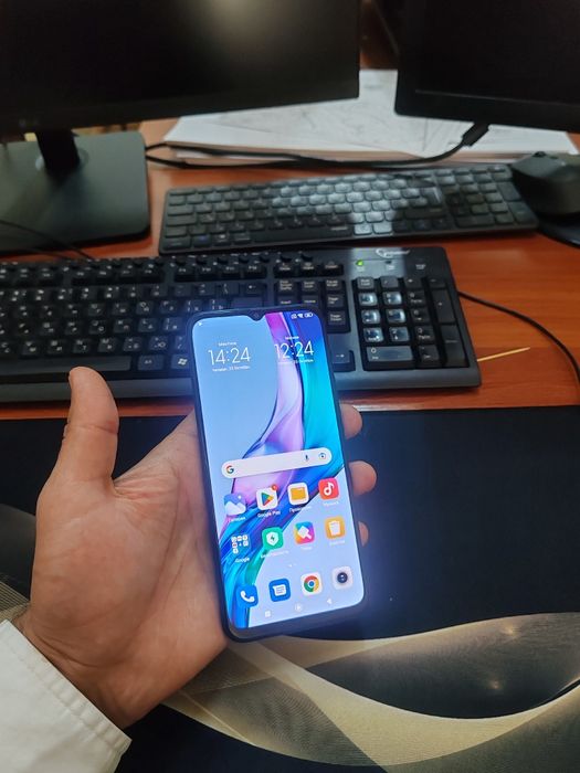 Mi  10lite 5G 8/128gb(2023) ideal ochilmagan tozza telefon aybi