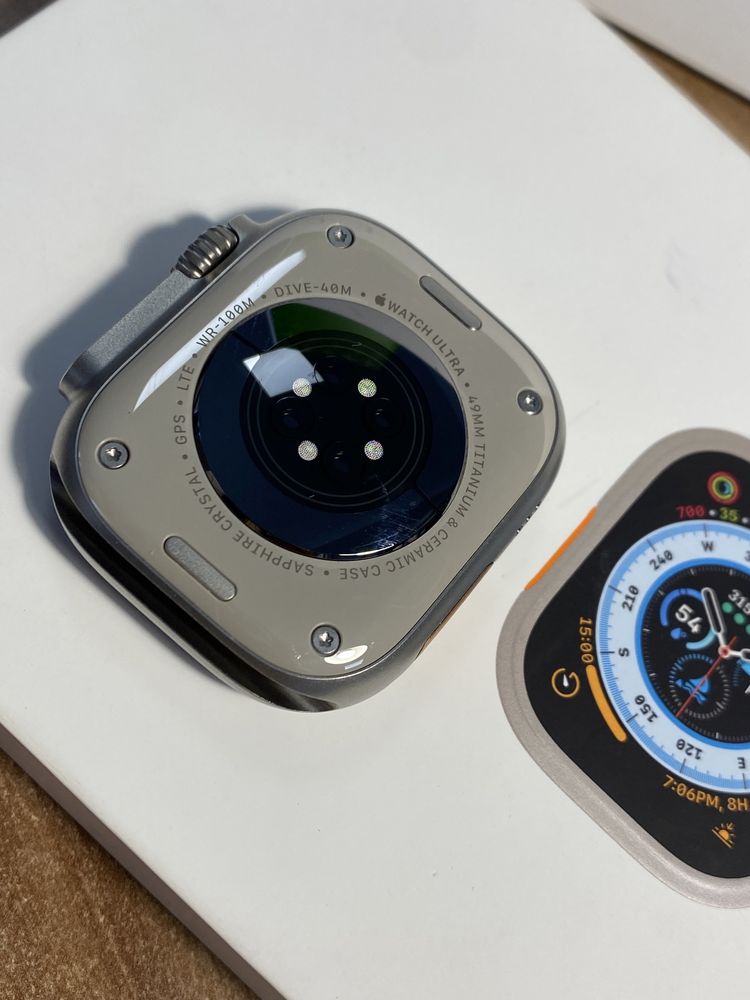 Apple Watch Ultra 49 mm/GPS/Titanium Case/Sănătate baterie 100%/Ca nou