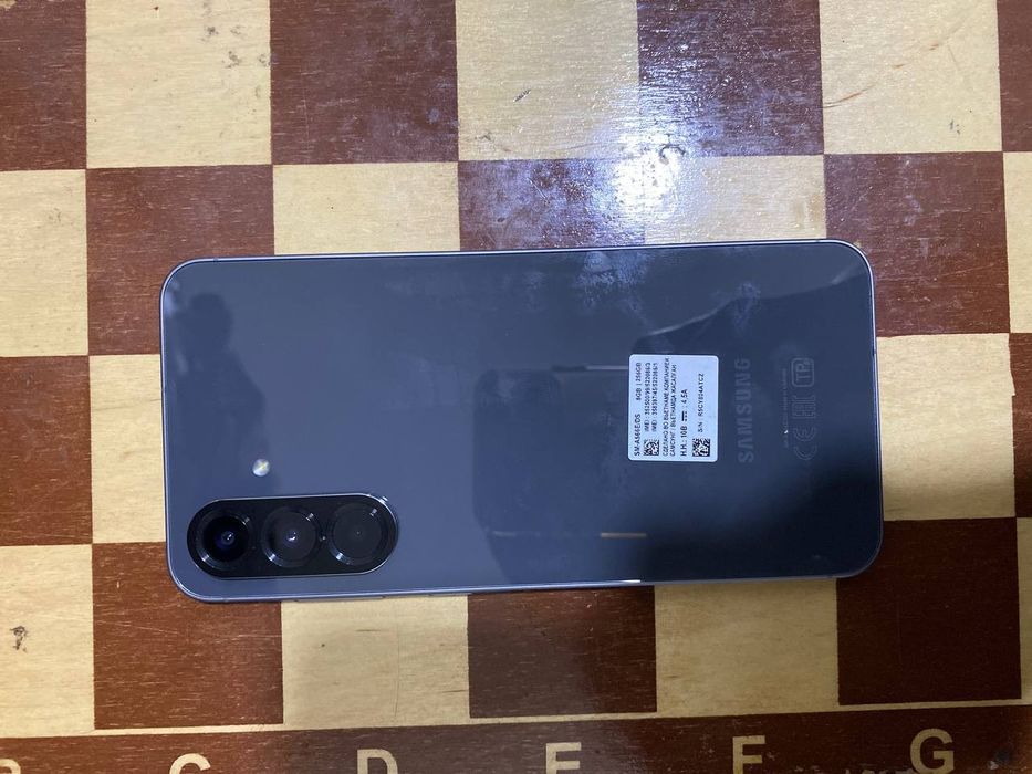 Samsung A56 с гарантии