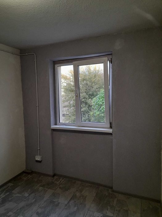 Camera de camin la piata