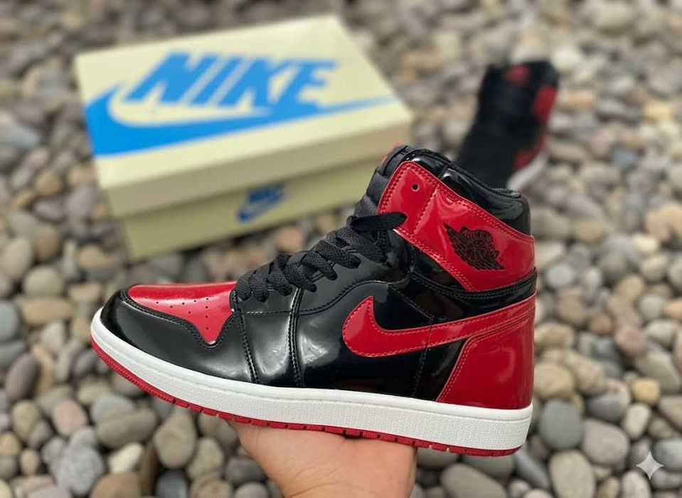 JORDAN 1 High Patent Bred