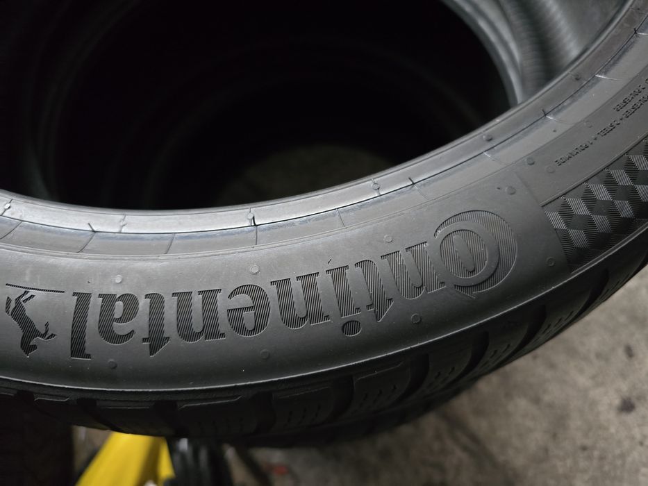 Continental 235/40 R19 96V MS iarnă