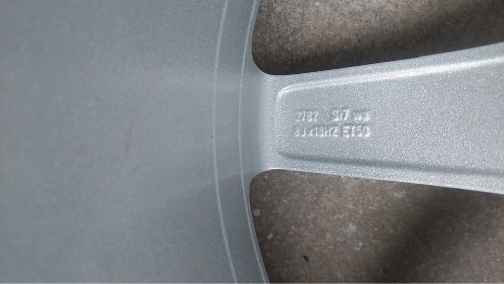 Джанти с гуми за Мерцедес 18 AMG