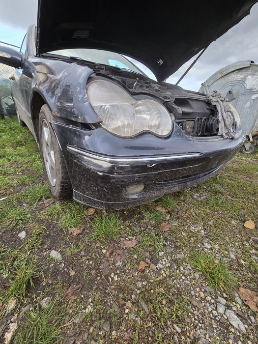 Mercedes c200cdi на части