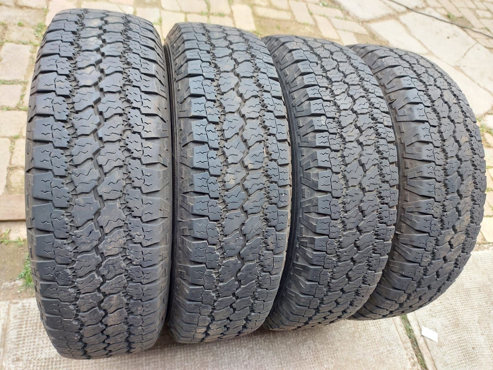 Set 4buc 215/80 R15C 111/109T Goodyear M+S