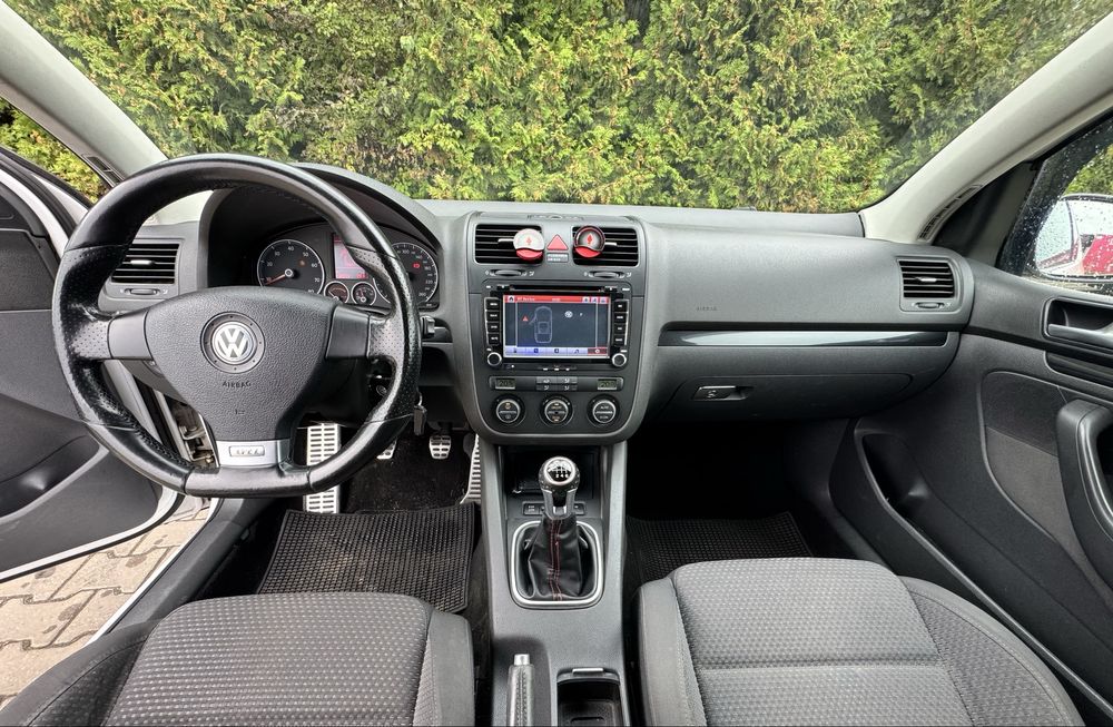 Vand VW Golf 5 GT