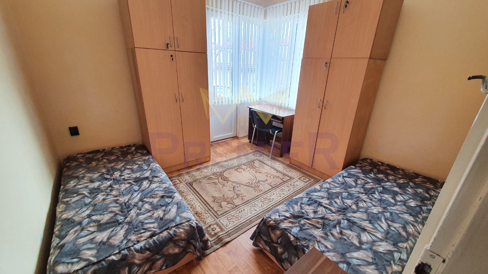 Тристаен апартамент в района на  ВИНС