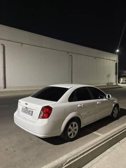 Lacetti gentra arenda vikub srochno 1500$