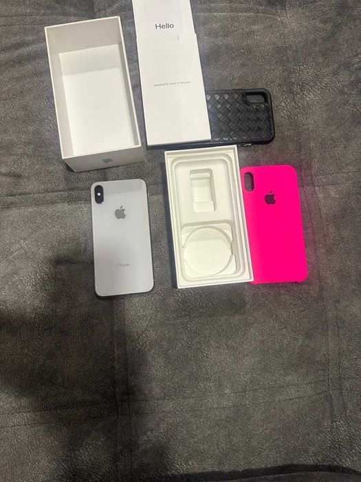 IPhone 10 в отличном состоянии